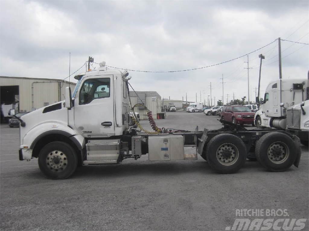 Kenworth T880 Camiones tractor