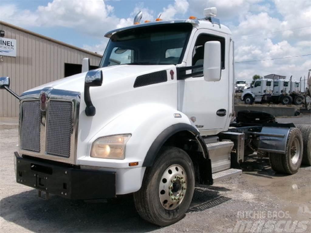 Kenworth T880 Camiones tractor