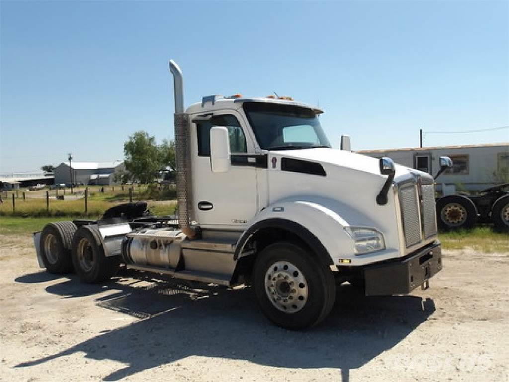 Kenworth T880 Camiones tractor