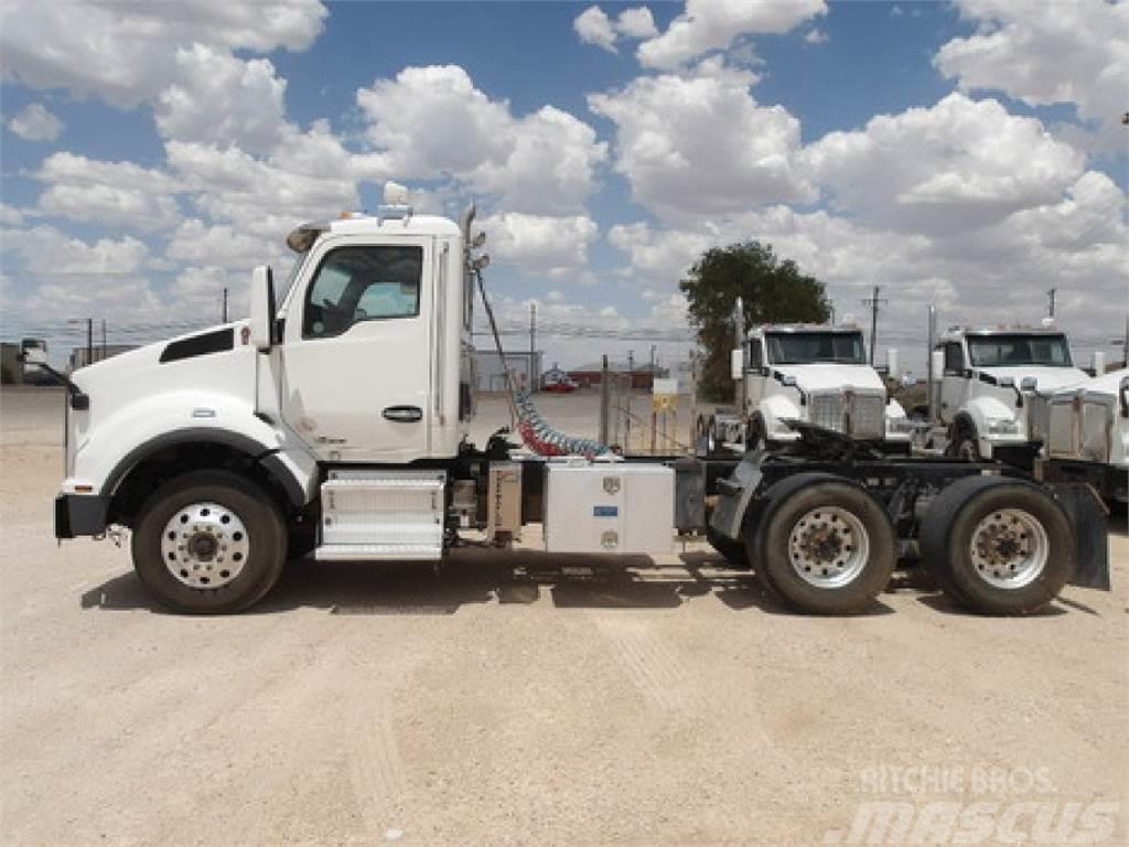 Kenworth T880 Camiones tractor