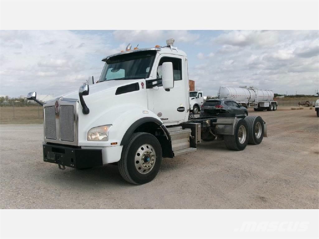 Kenworth T880 Camiones tractor