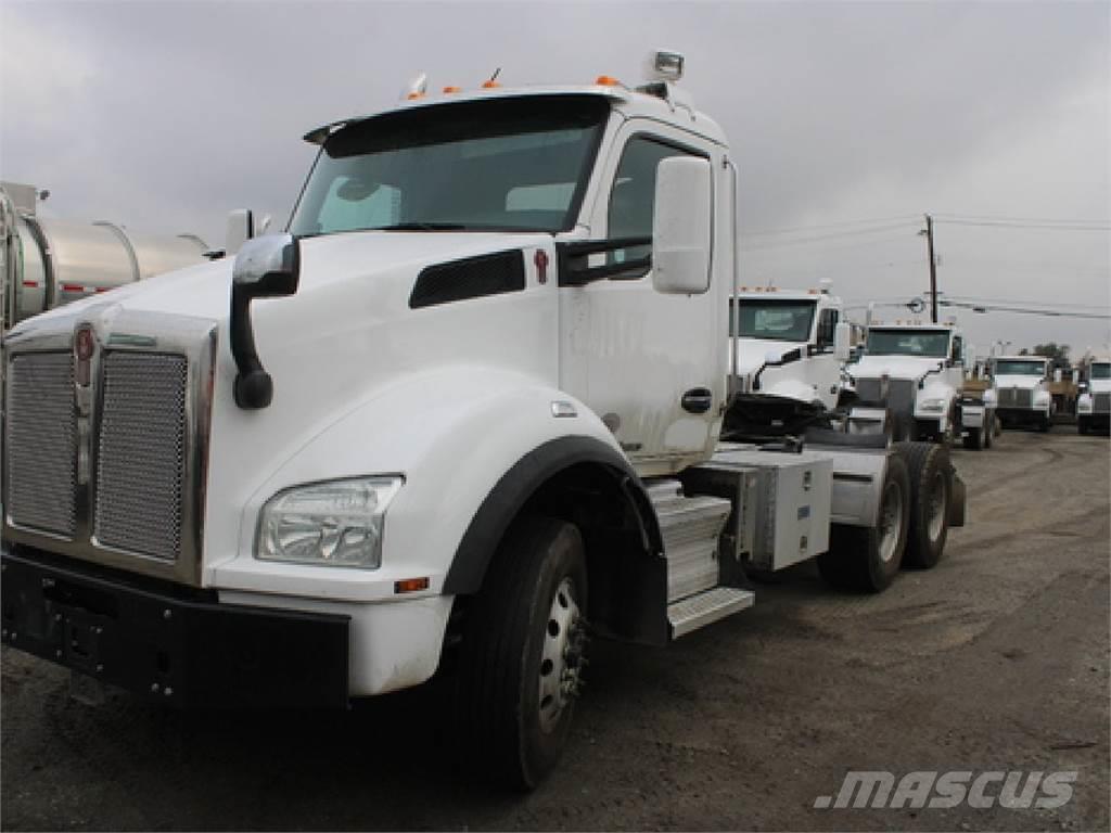 Kenworth T880 Camiones tractor