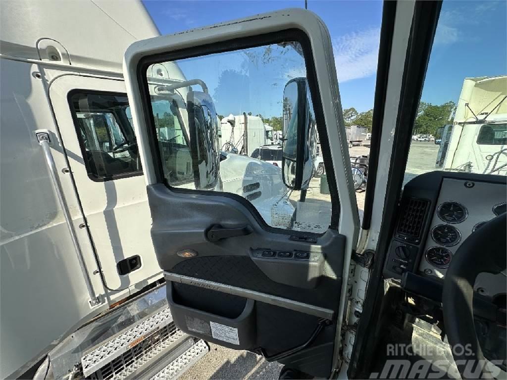 Mack CXU613 Camiones tractor