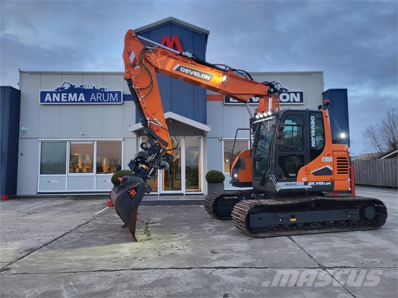 Develon DX140LCR-7 Excavadoras sobre orugas