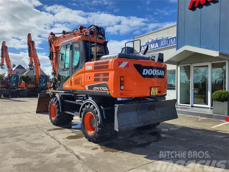 Doosan DX170W-5 Excavadoras de ruedas