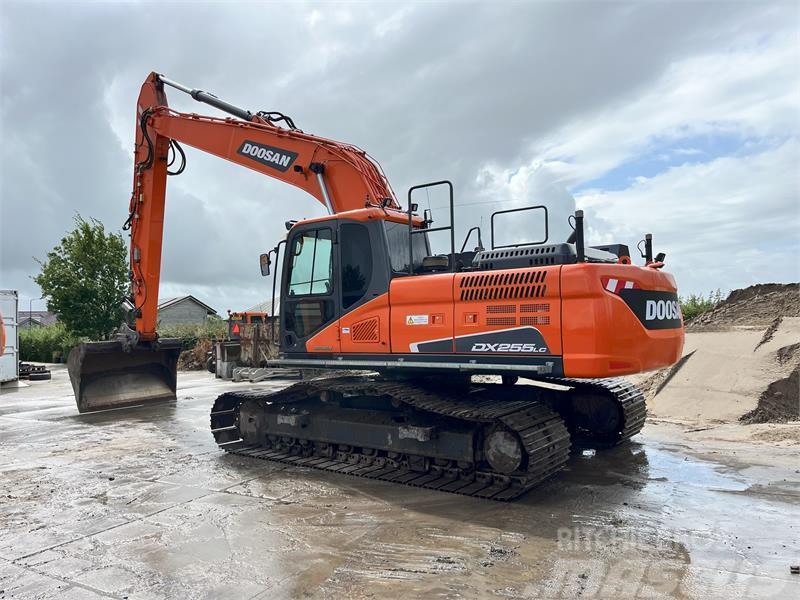 Doosan DX255LC-5 Excavadoras sobre orugas