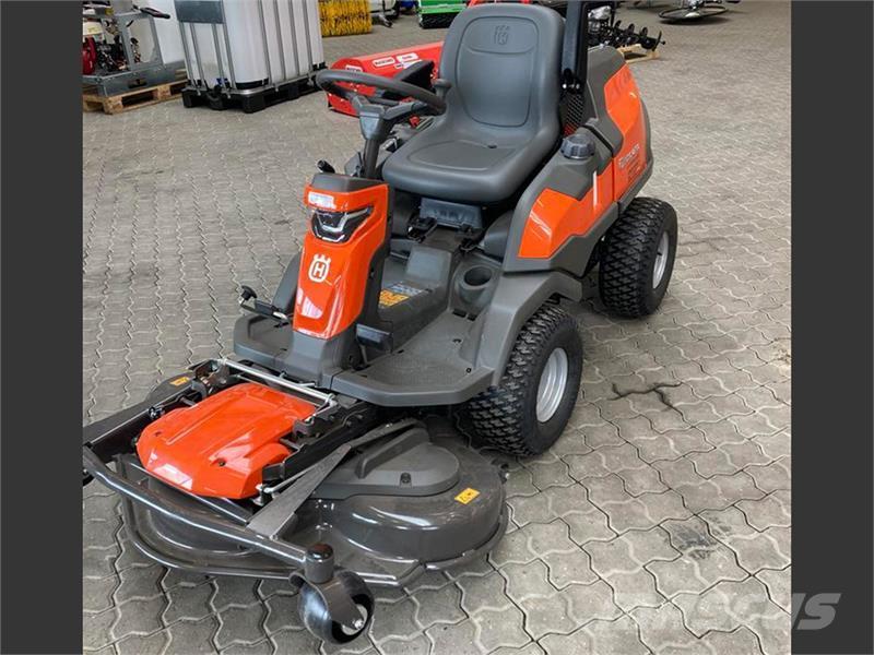 Husqvarna R418TsX AWD Tractores corta-césped