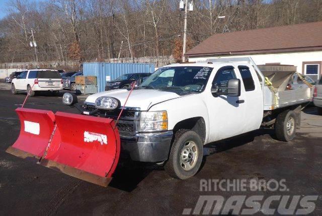 Chevrolet 2500HD Caja abierta/laterales abatibles