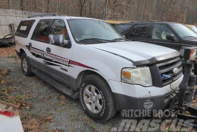 Ford Expedition Caja abierta/laterales abatibles