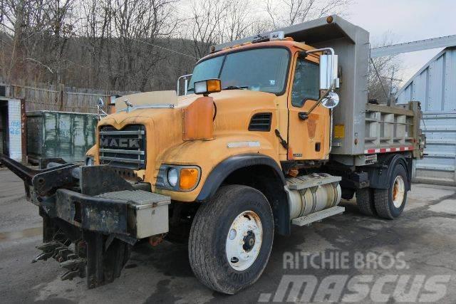 Mack CV712 Bañeras basculantes usadas