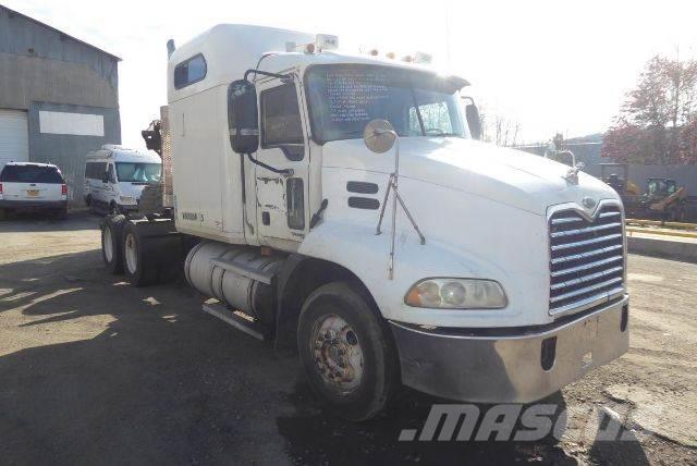 Mack CXN613 Camiones tractor