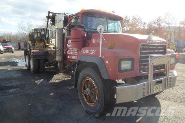 Mack RD688S Camiones portacontenedores