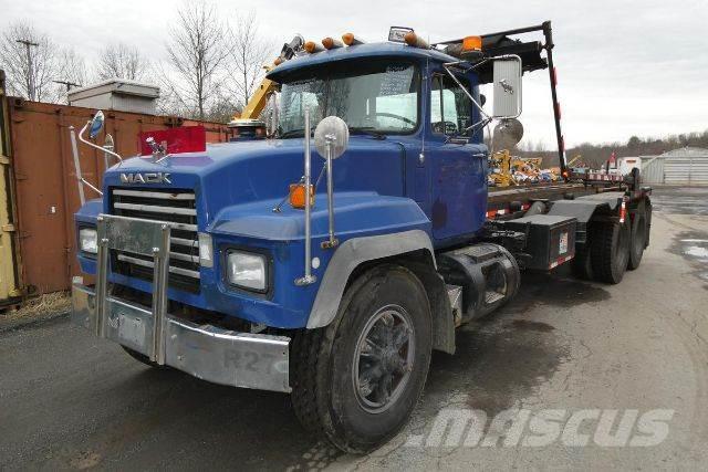 Mack RD688S Camiones portacontenedores