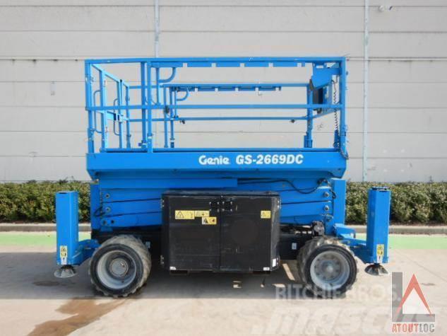 Genie GS-2669DC Plataformas con brazo de elevación manual