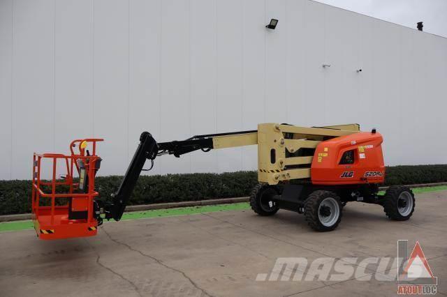 JLG 520AJ Plataformas con brazo de elevación manual