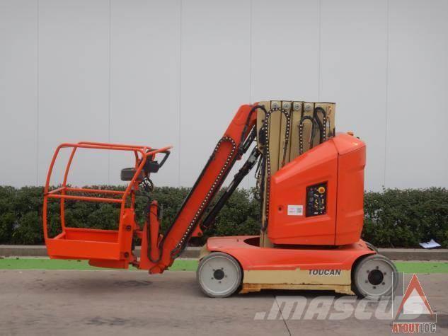 JLG TOUCAN 12E+ Plataformas con brazo de elevación manual