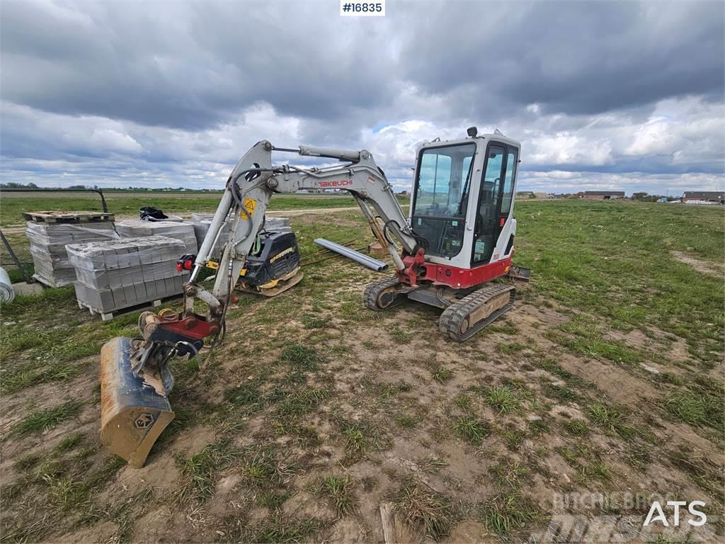 Takeuchi TB225 Miniexcavadoras