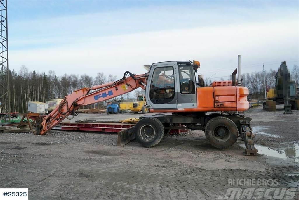 Hitachi EX165W Excavadoras sobre orugas