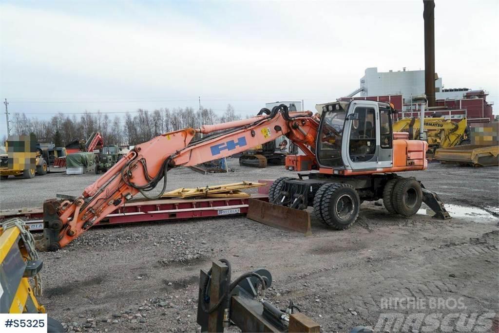 Hitachi EX165W Excavadoras sobre orugas