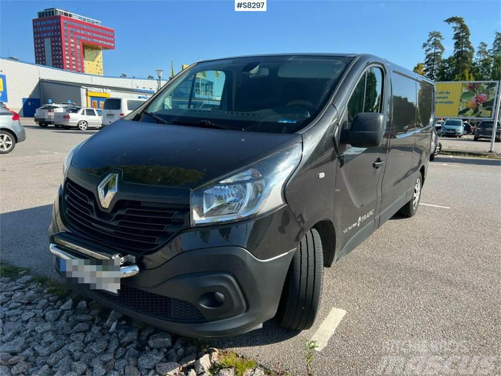 Renault trafic Camiones con caja de remolque