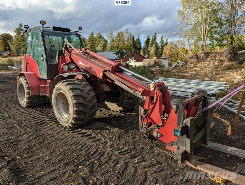 Schäffer 9330T Buldozer sobre ruedas