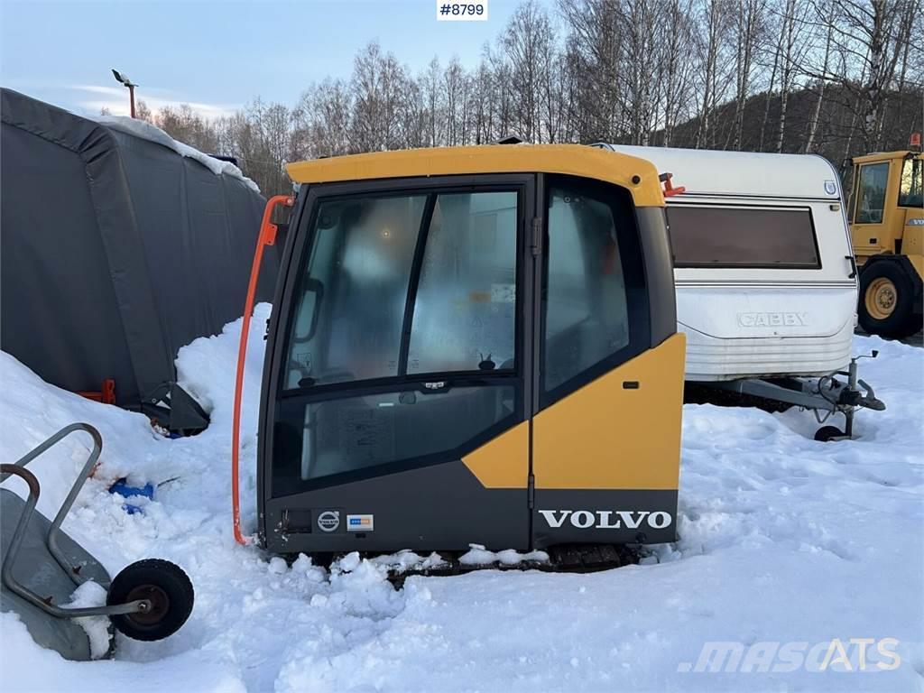 Volvo EC220E Otros