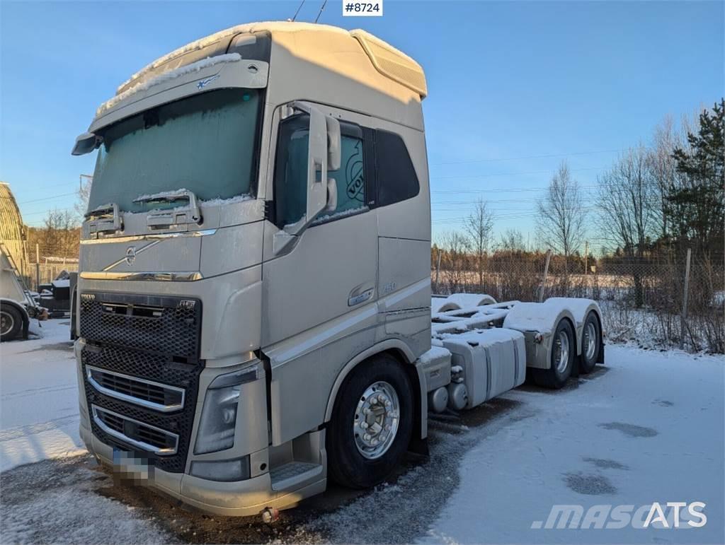 Volvo FH750 Camiones con chasís y cabina