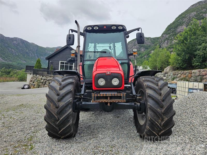 Massey Ferguson 6455 Tractores