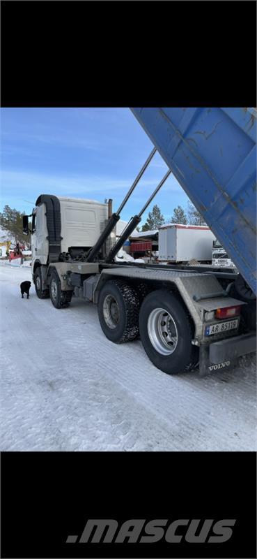 Volvo FH12 8X2 Camiones elevadores de gancho