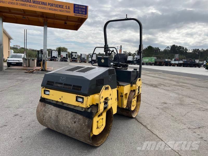 Bomag BW138 AD Compactadoras de suelo