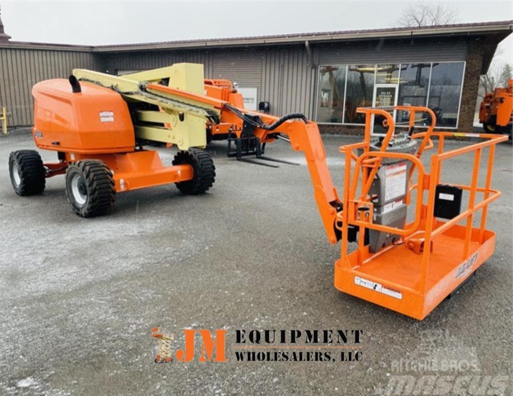 JLG 450 A Plataformas con brazo de elevación manual