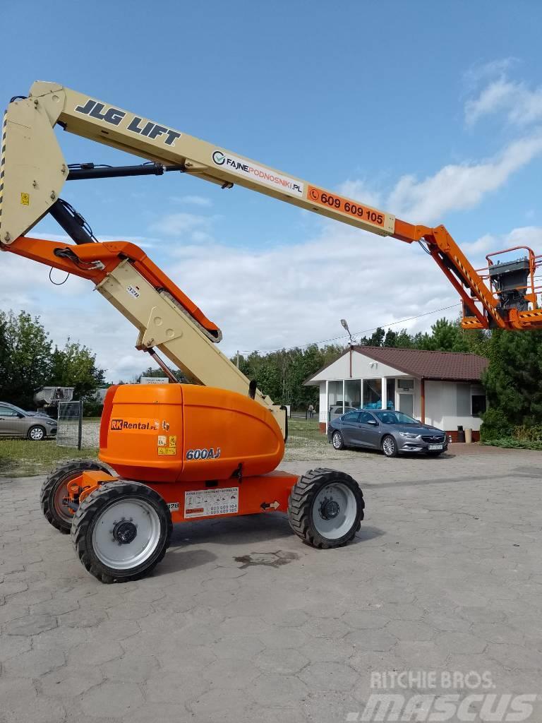 JLG 600 AJ Plataformas con brazo de elevación manual