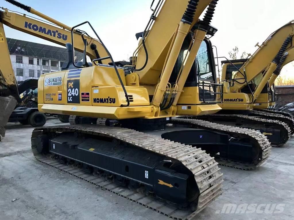 Komatsu PC 240 Excavadoras sobre orugas