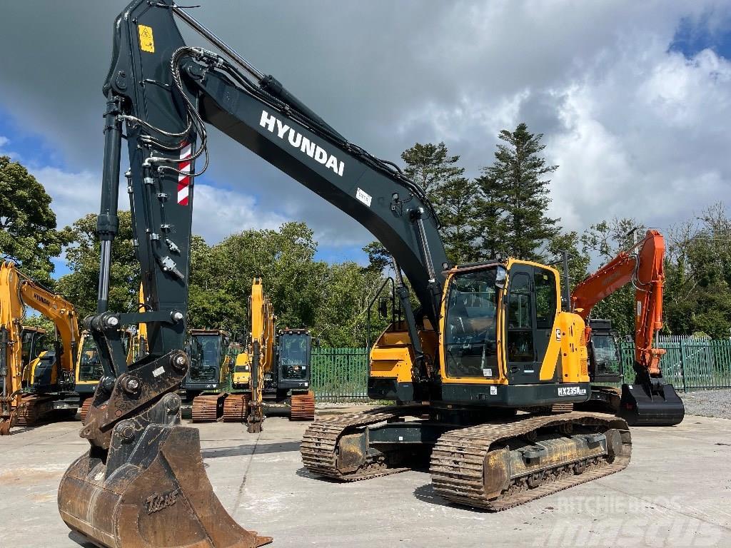 Hyundai HX235ALCR Excavadoras sobre orugas