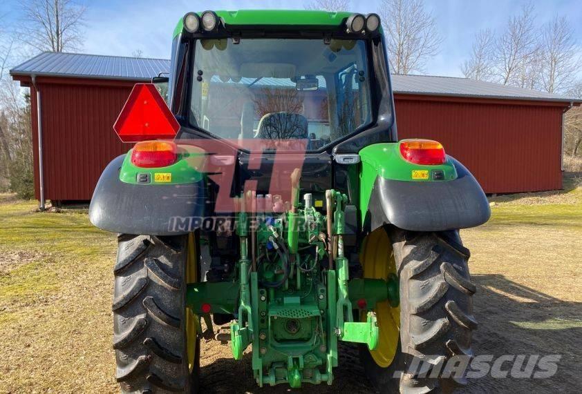 John Deere 6130 Tractores