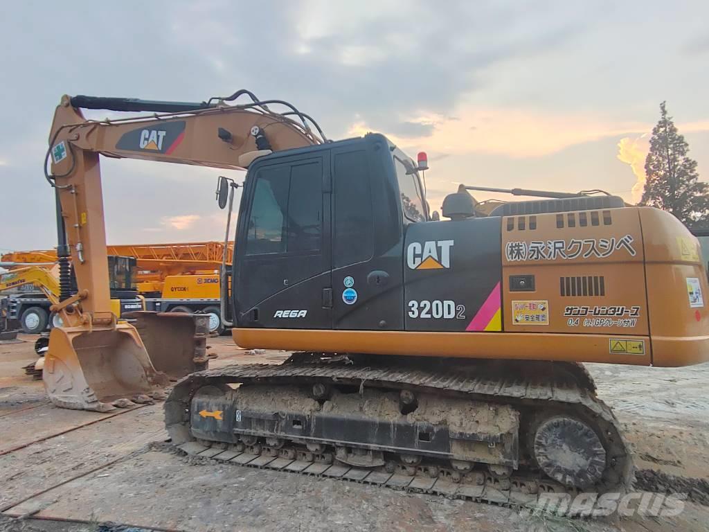 CAT CAT 320D2 Excavadoras sobre orugas