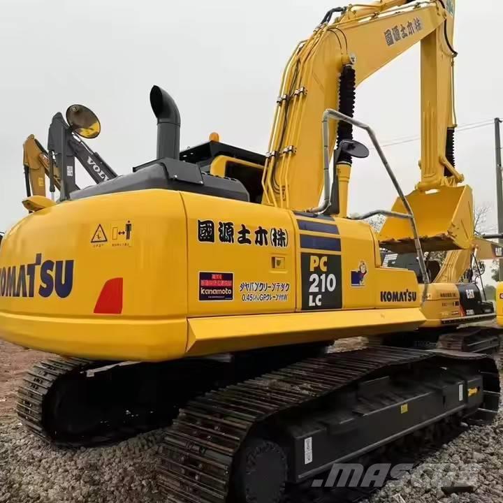 Komatsu PC210LC Excavadoras sobre orugas