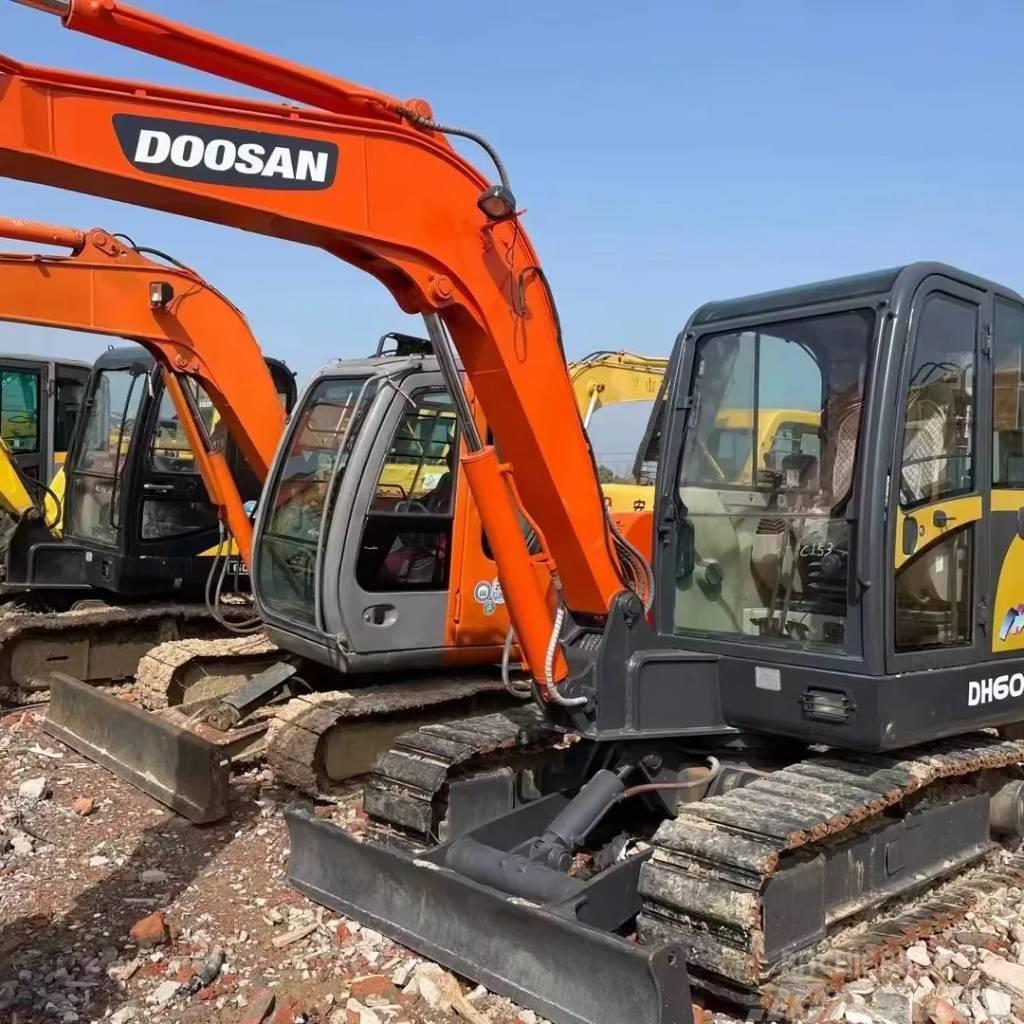 Doosan DH 60 Excavadoras sobre orugas