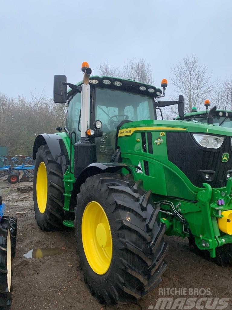 John Deere 6R215 Tractores