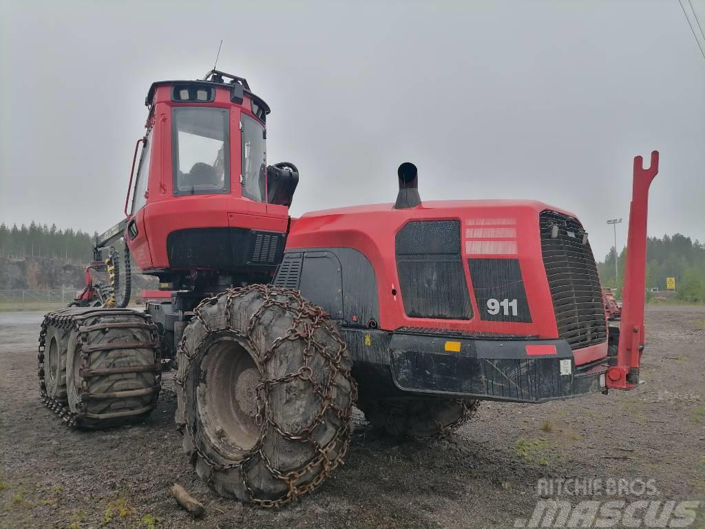 Komatsu 911 Cosechadoras