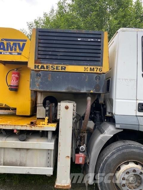 Iveco TRAKKER Camiones grúa