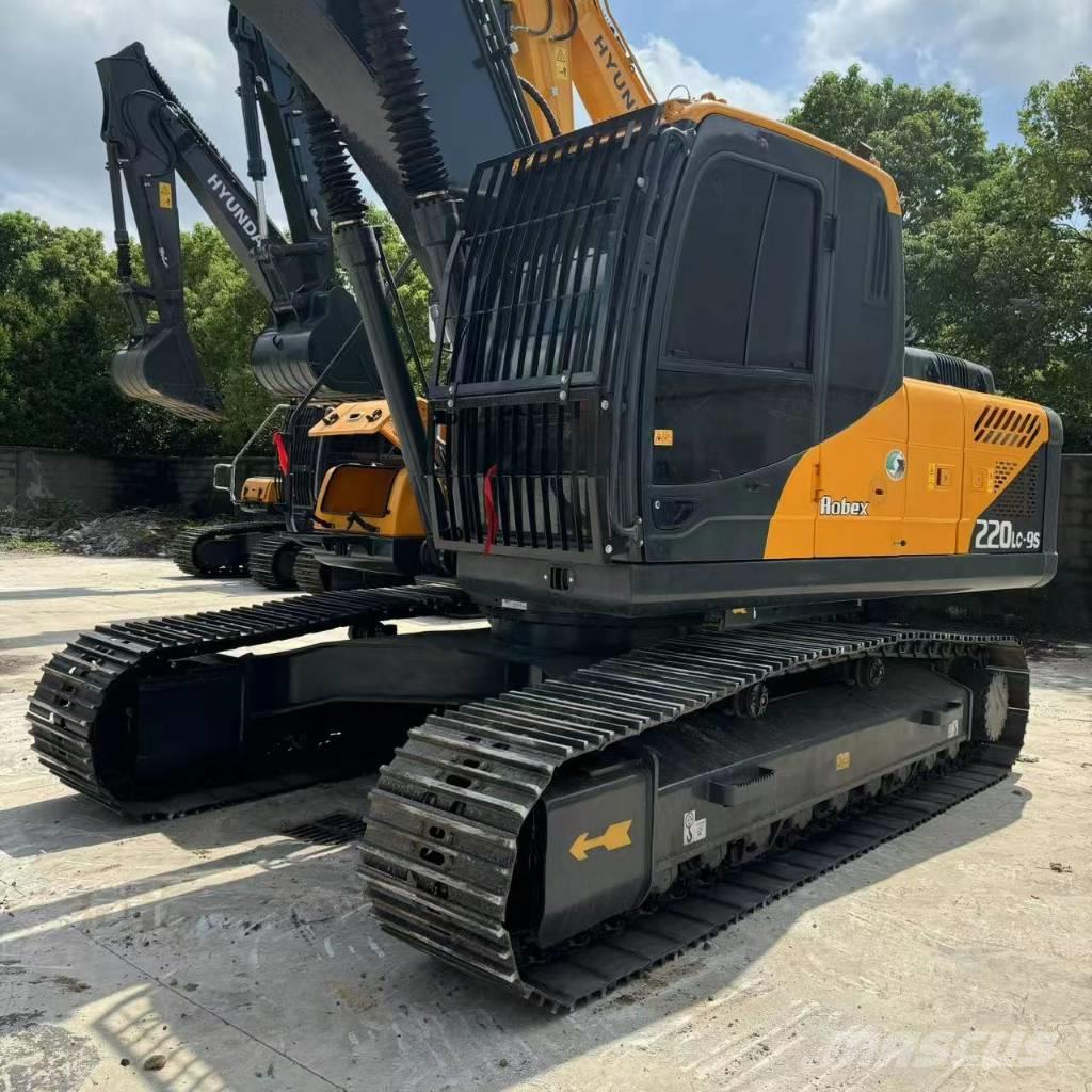 Hyundai R220LC-9S Excavadoras 7t - 12t