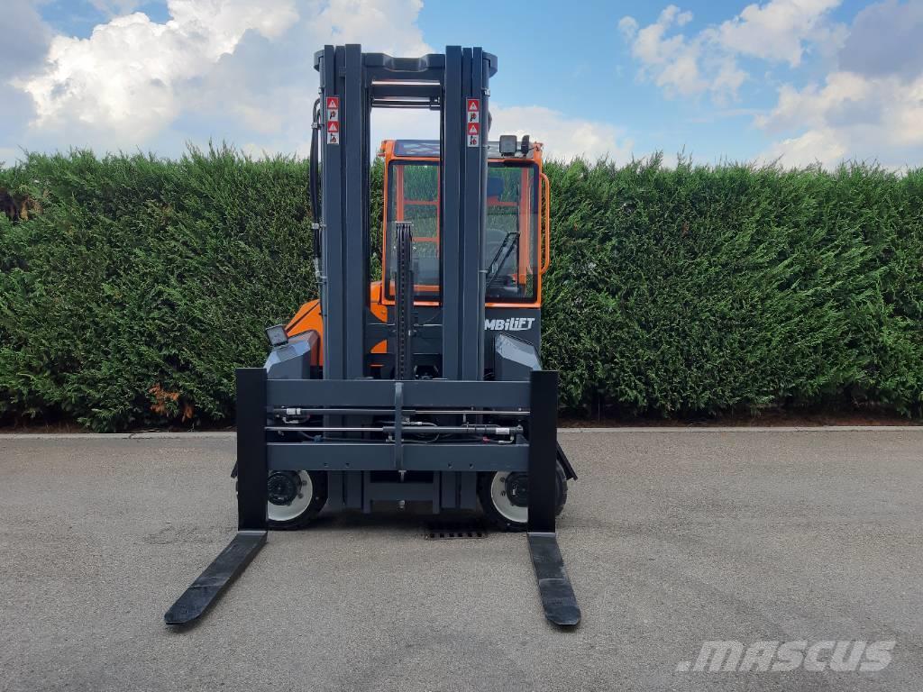 Combilift C4000CBE Montacargas para pasillo estrecho