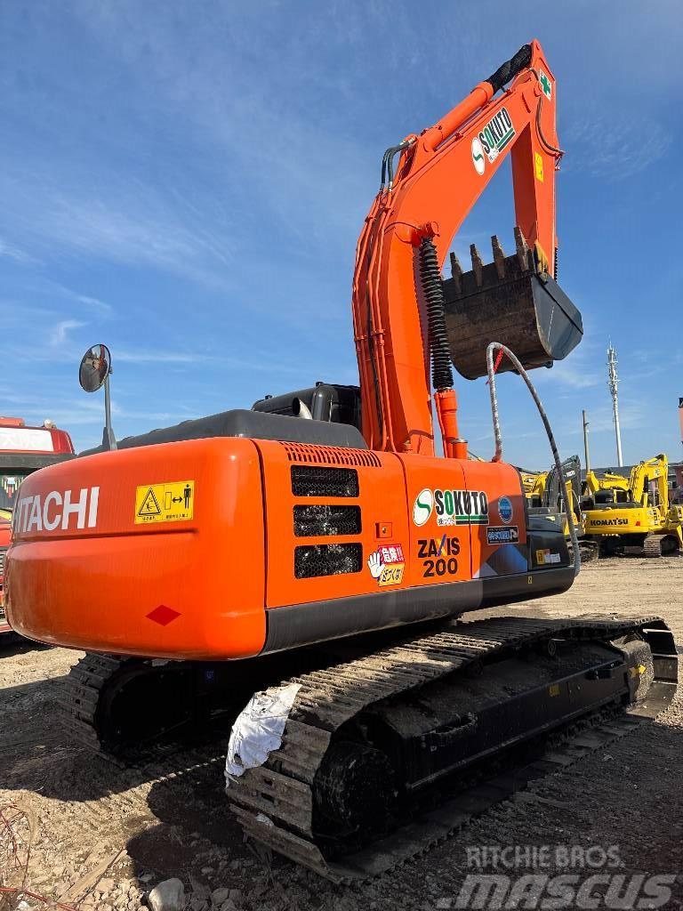 Hitachi ZX 200 Excavadoras sobre orugas