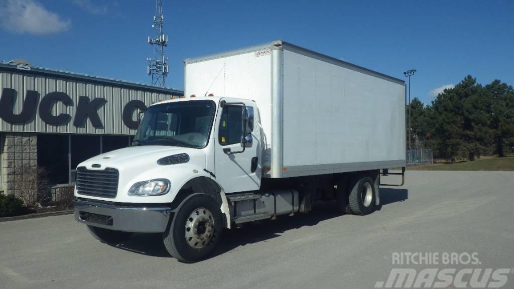 Freightliner M2 106 Camiones con caja de remolque