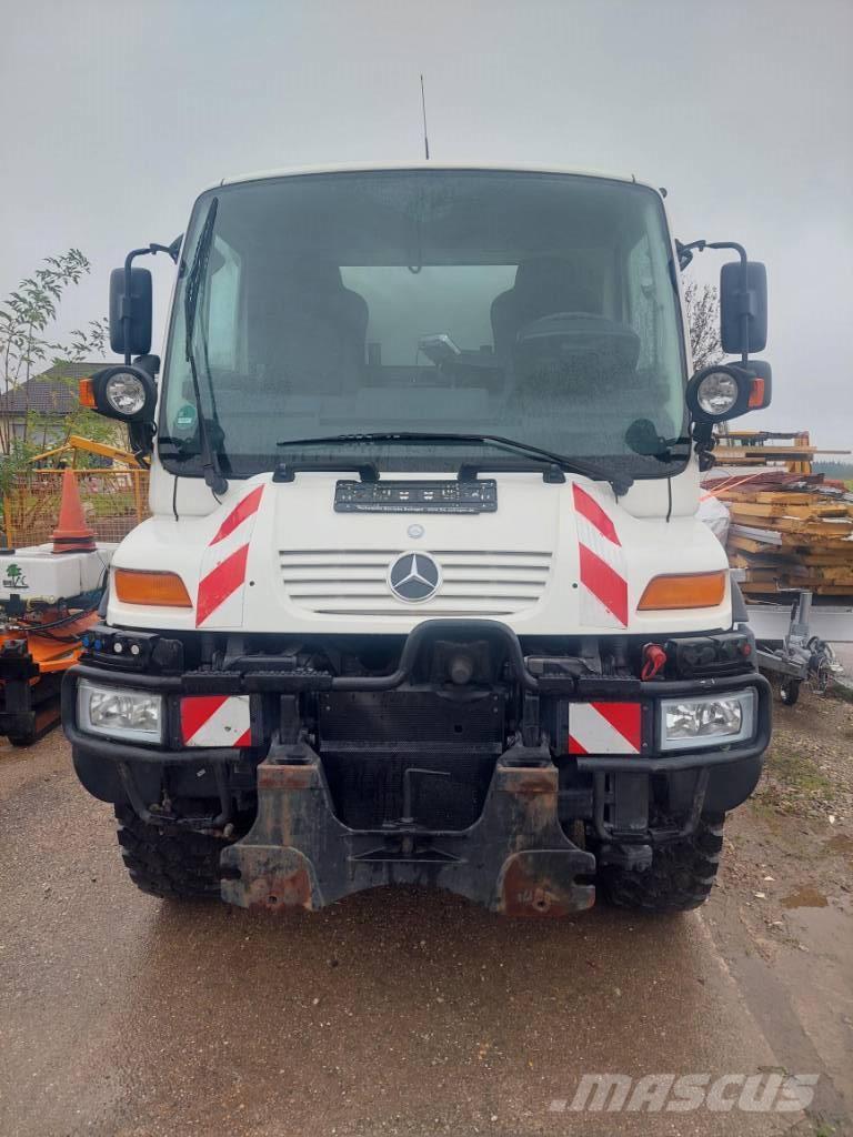 Unimog U400 Maquinarias para servicios públicos