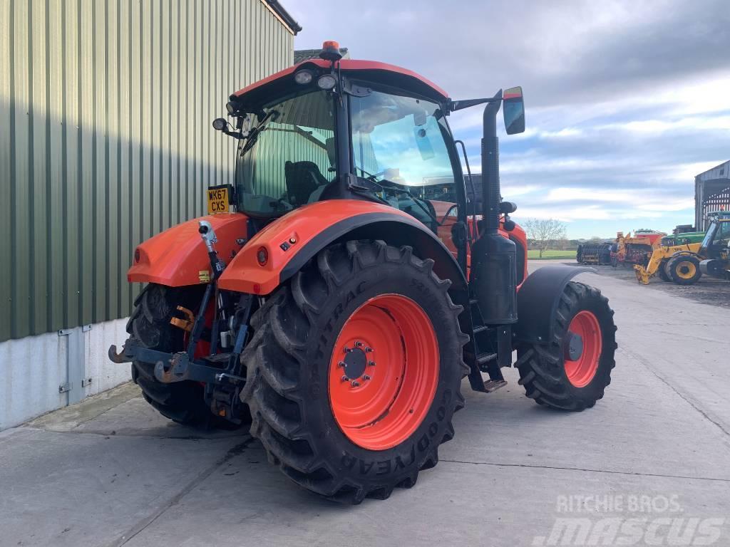 Kubota M 7131 Tractores