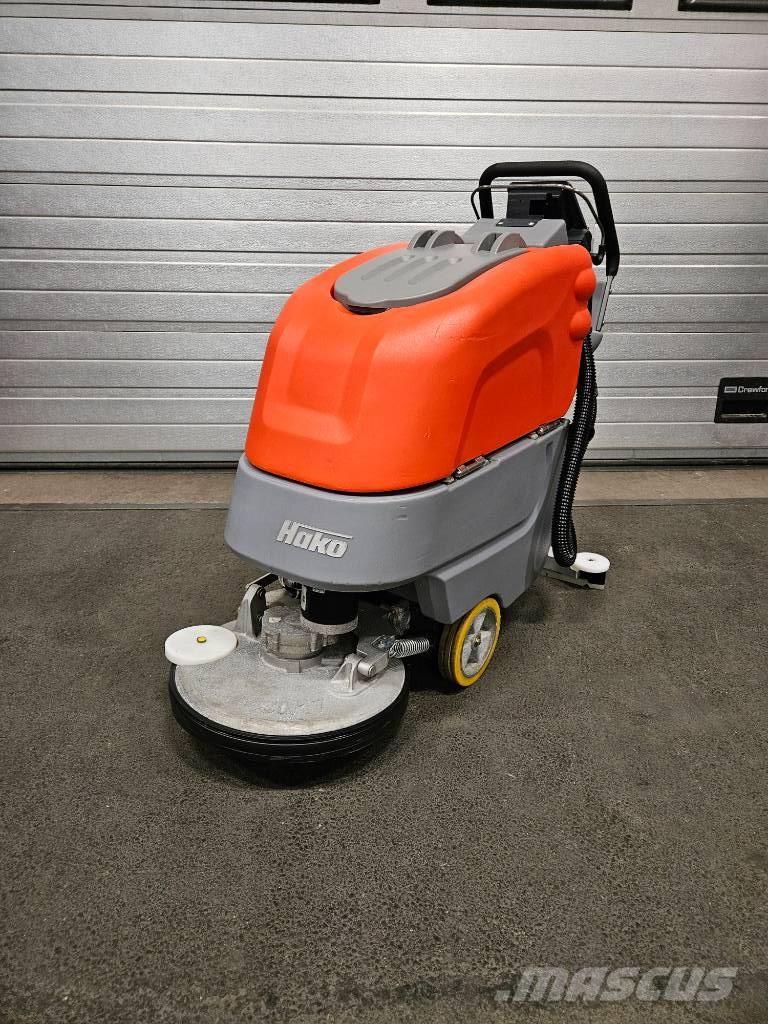 Hako Scrubmaster B30CL Barredora fregadora combinada