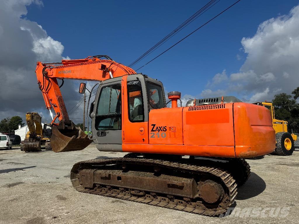 Hitachi ZX 210 Excavadoras sobre orugas