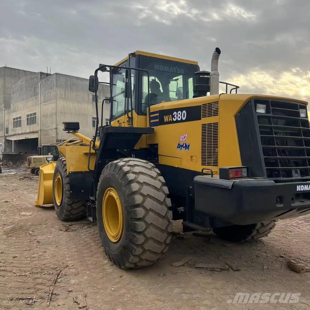 Komatsu WA380-6 Cargadoras sobre ruedas